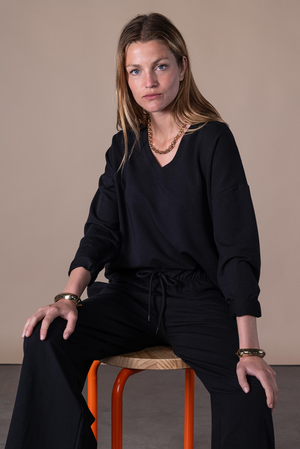 Adele Black 01