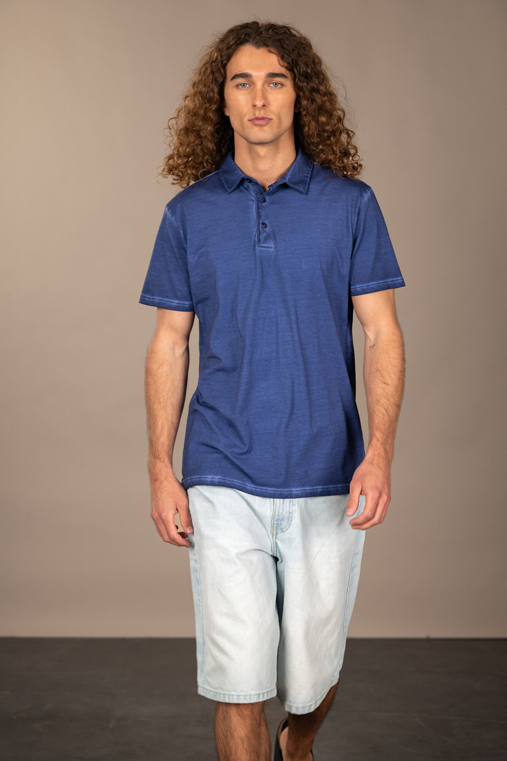 Diegow Cobalt 01