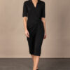 Leontine Noir 01