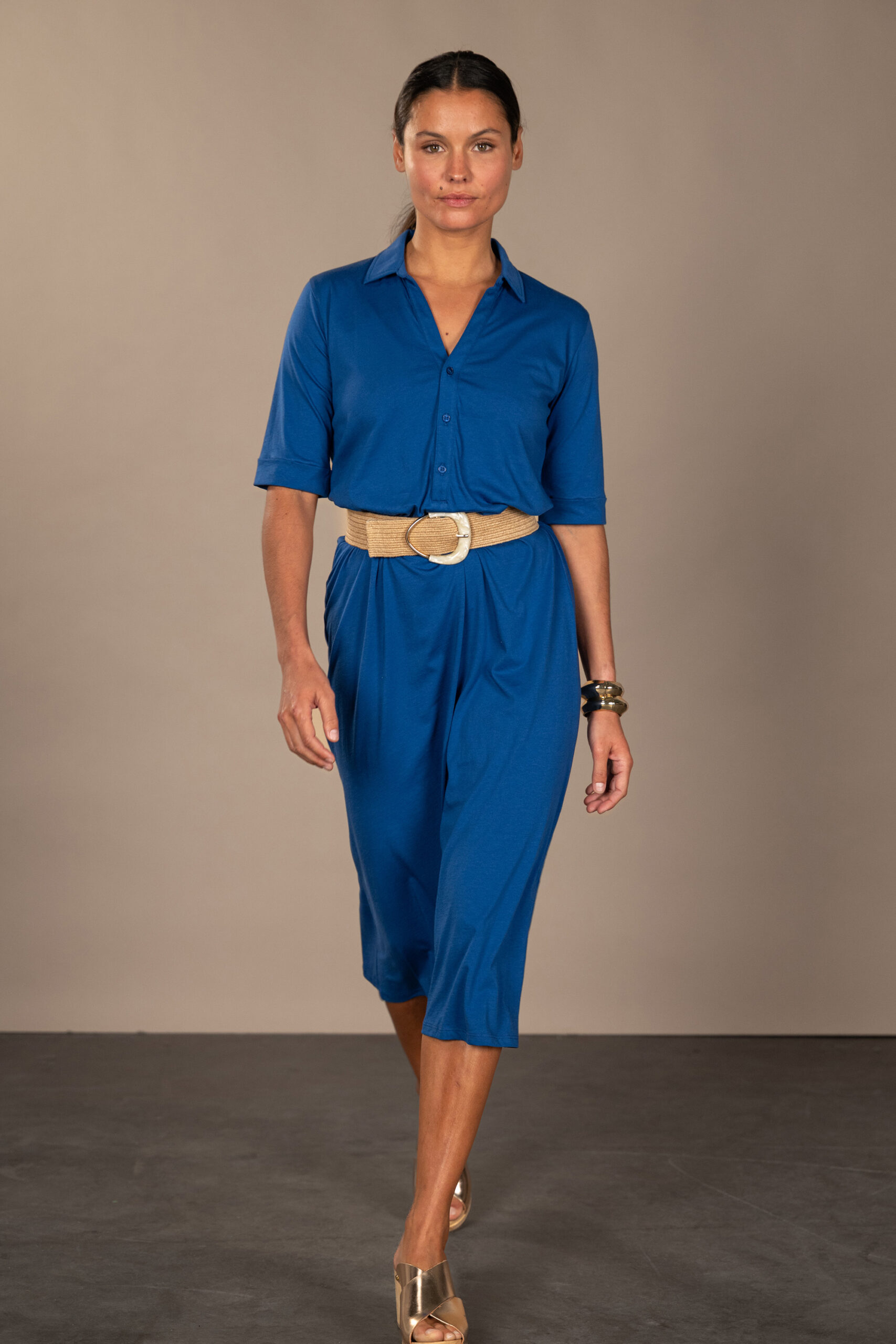 Leontine Majorelle 01